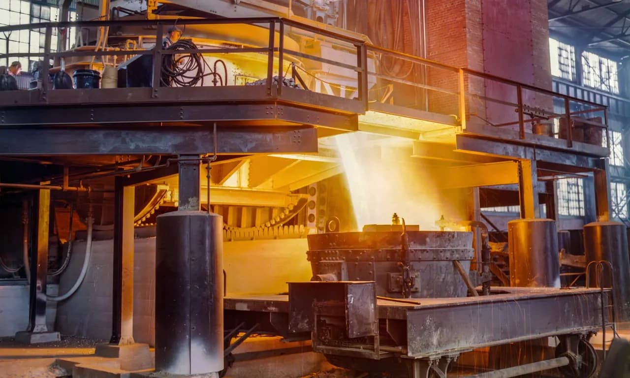 Molten steel pour inside the ATI Allegheny Ludlum hot rolling plant